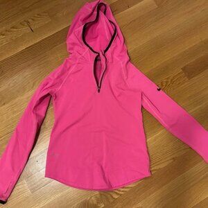 Like New Nike Pro Fleece Lines Girls LL Shirt Size M